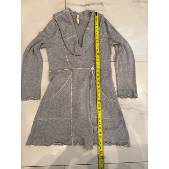 Indigenous Womens Gray 100% Organic Cotton Shell Button Lightweight Cardigan M - Picture 13 of 15